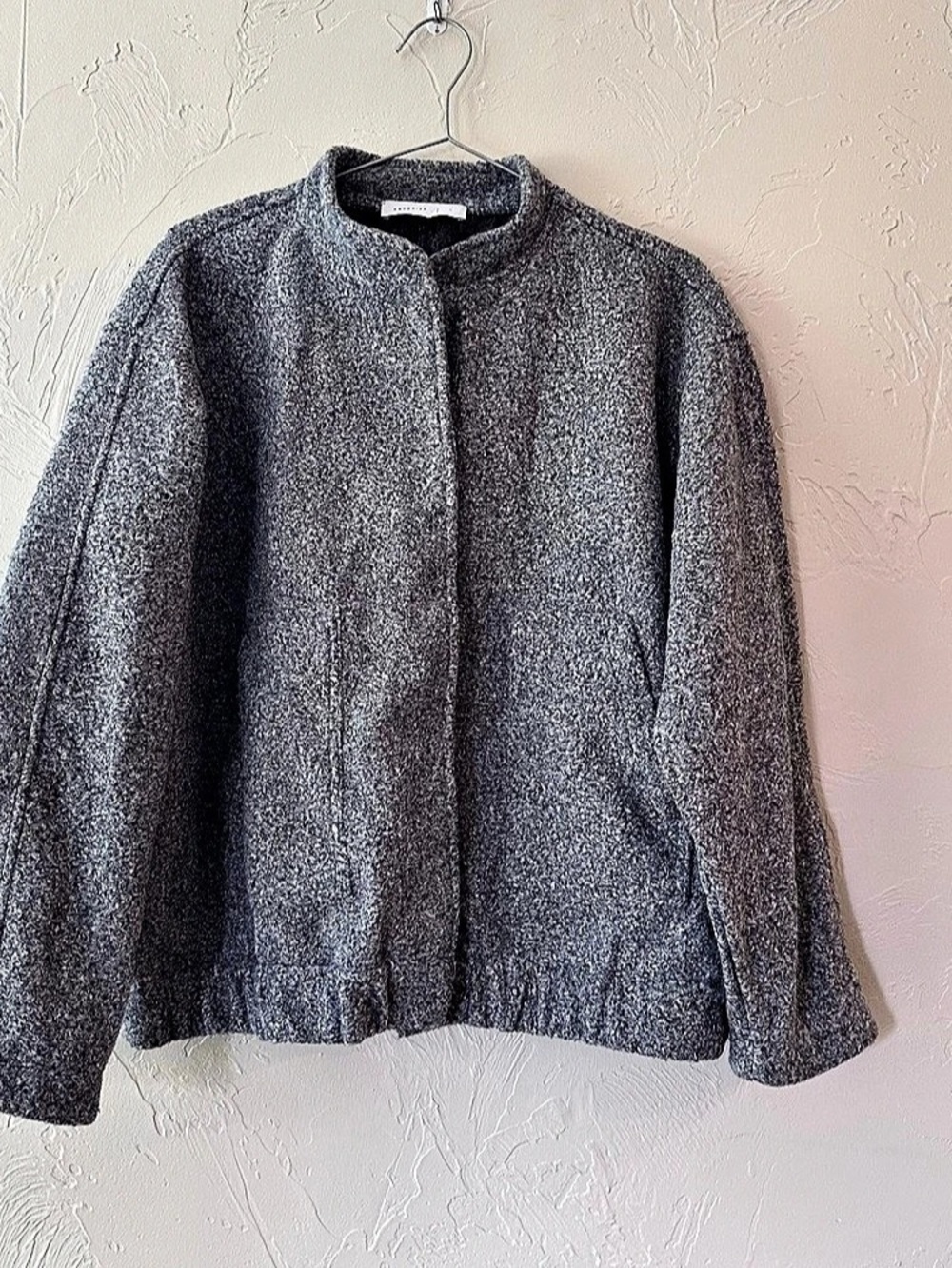 Reveriee Jacket Size Large Like New